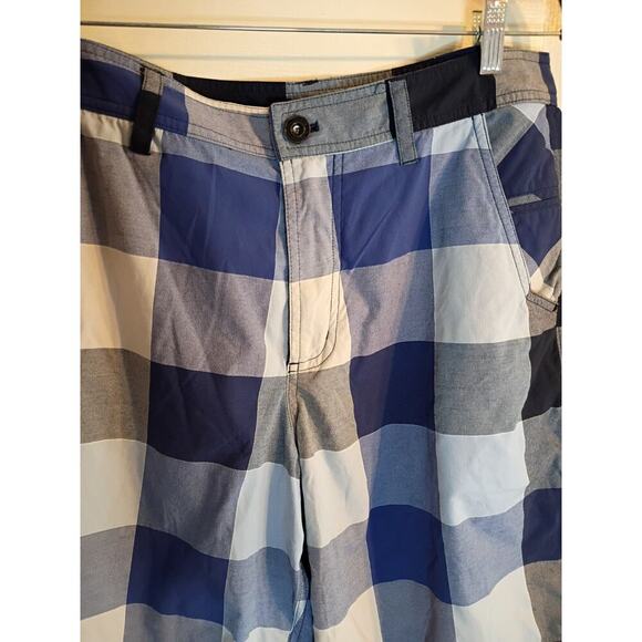 Lululemon Men's Plaid Shorts Blue Sz 34 Preppy Golf Casual - Picture 2 of 5